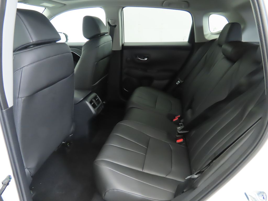 2025 Acura ADX  22