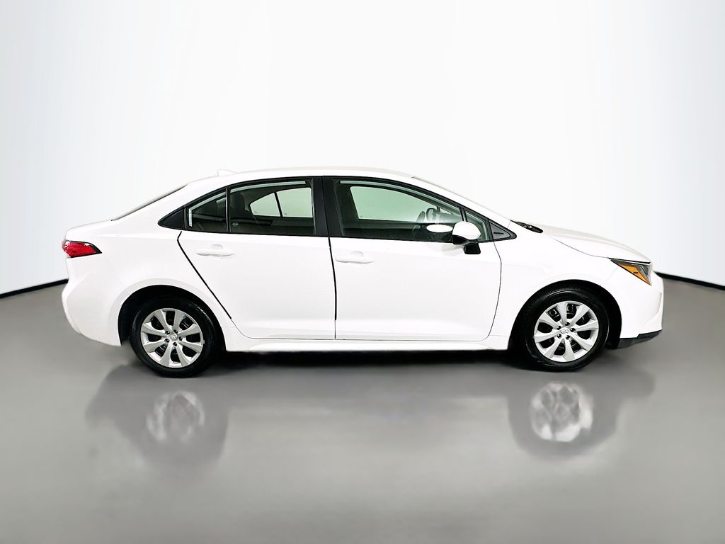 Thumbnail: 2024 Toyota Corolla - 4