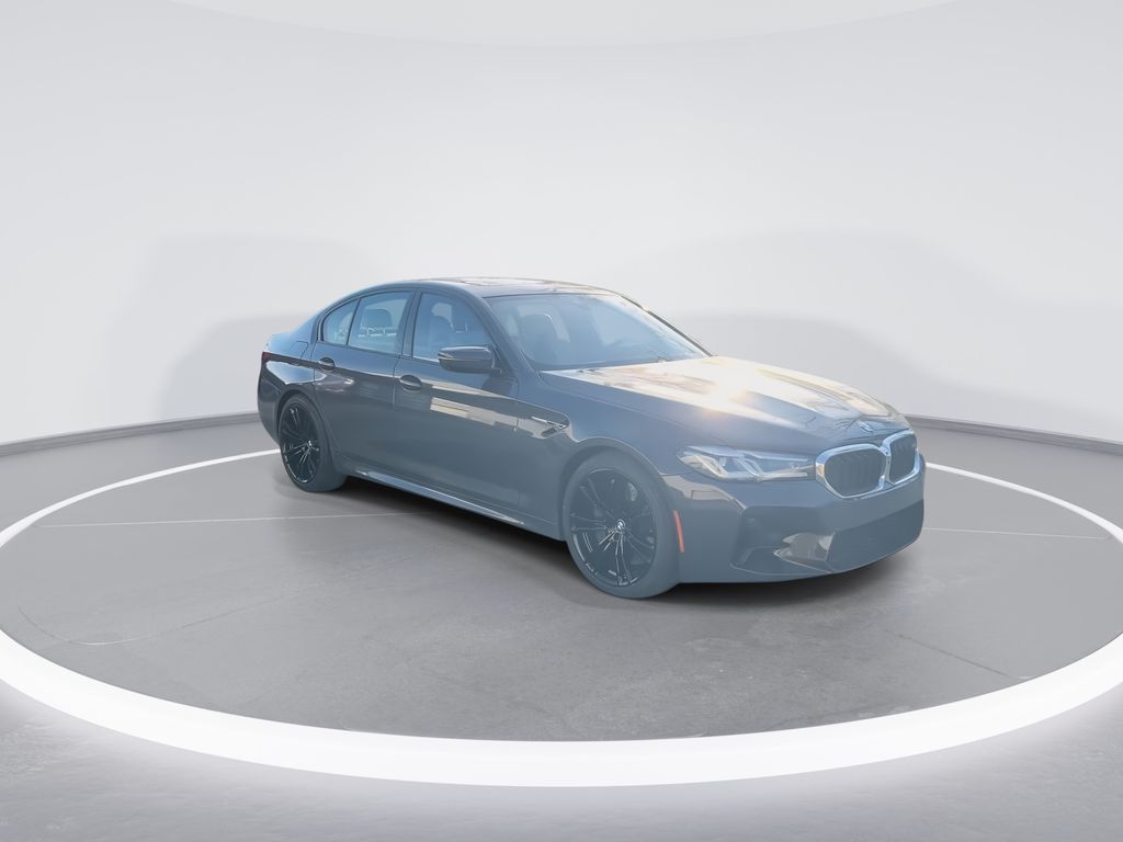 Thumbnail: 2021 BMW M5 - 2