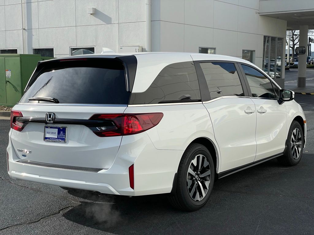 2025 Honda Odyssey EX-L 5