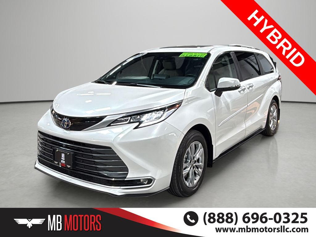 White 2024 Toyota Sienna Minivan All-Wheel Drive Continuously Variable Transmission