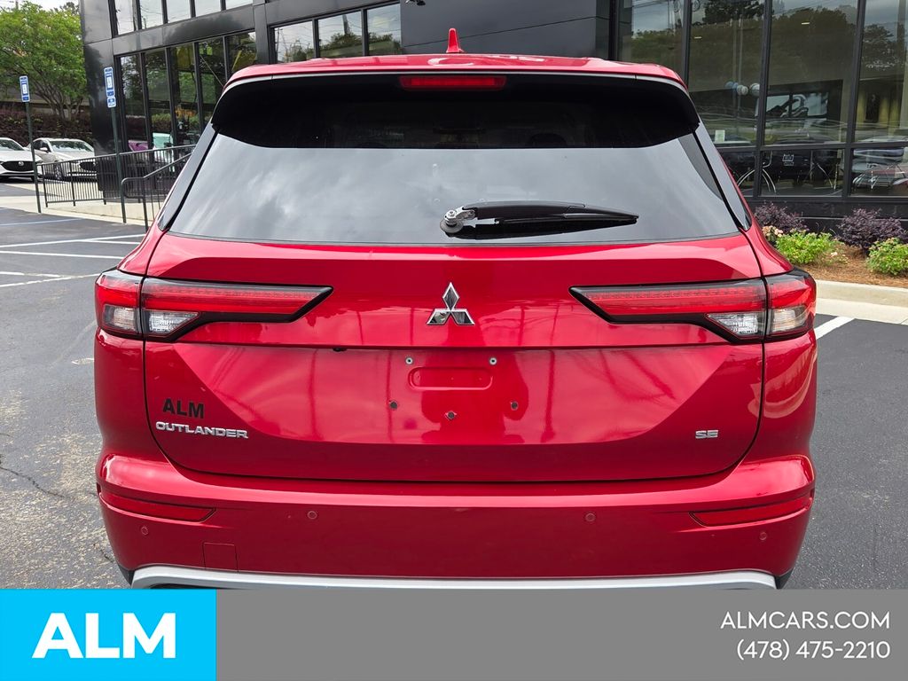 Used 2024 Red Mitsubishi SE image 13