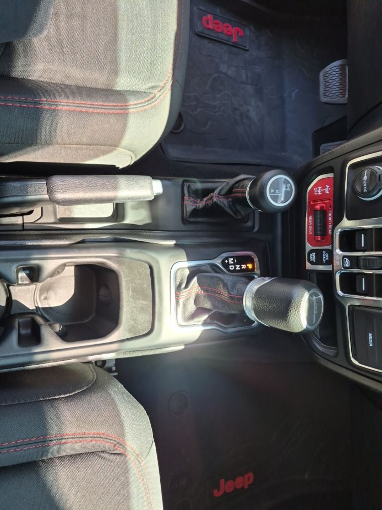 Used Car 2021 Jeep Gladiator  Rubicon For Sale Under $35,000 In Austin, Texas