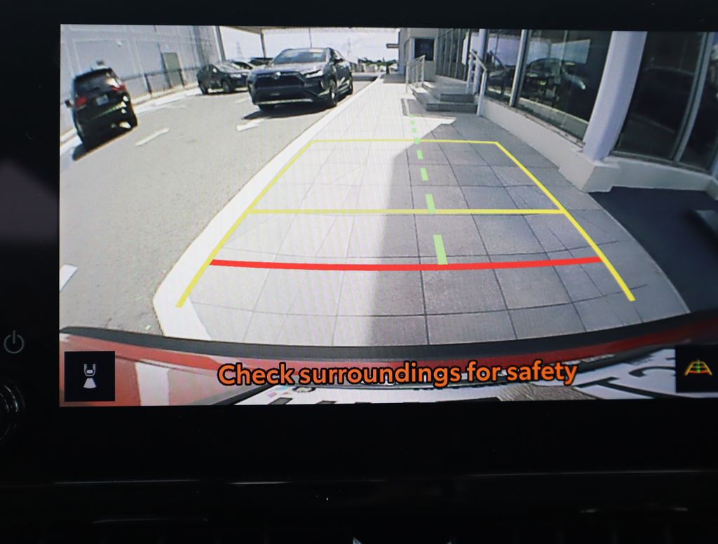 Thumbnail: 2024 Toyota Corolla Cross - 32