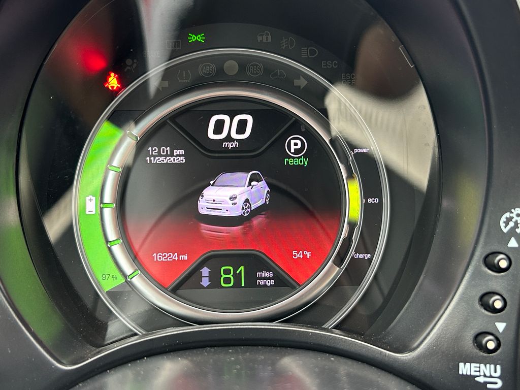 Thumbnail: 2019 Fiat 500e - 20