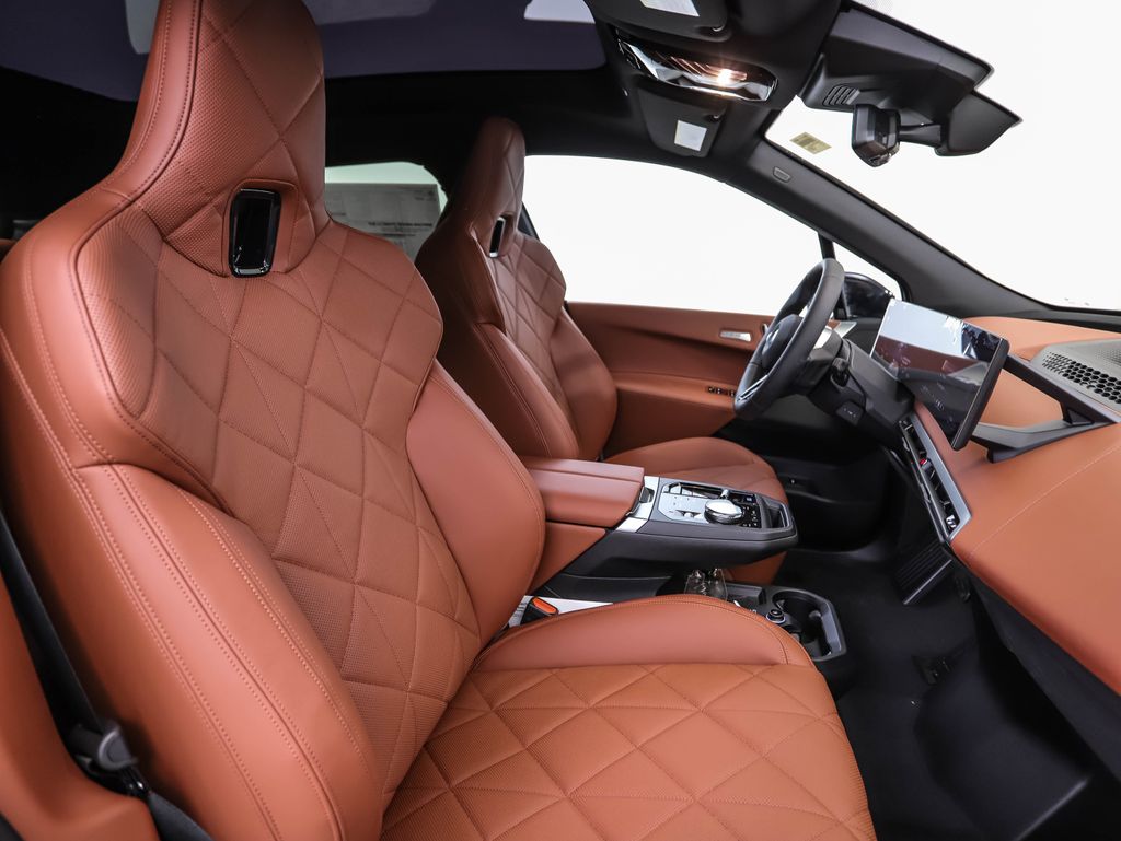 Thumbnail: 2026 BMW iX - 31