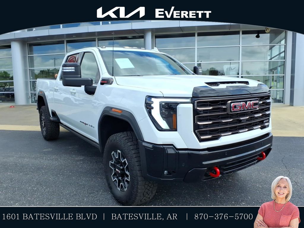 Summit White 2026 GMC Sierra 2500HD AT4X Crew Cab 4WD Pickup Truck Four-Wheel Drive Automatic