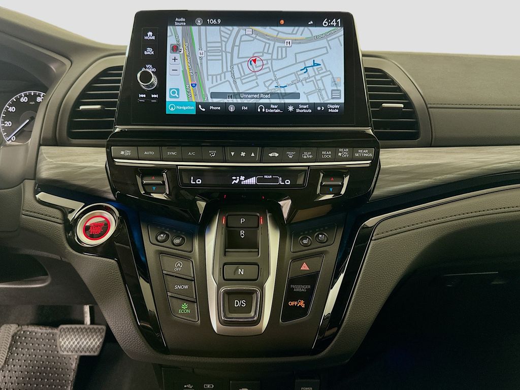 Thumbnail: 2026 Honda Odyssey - 12