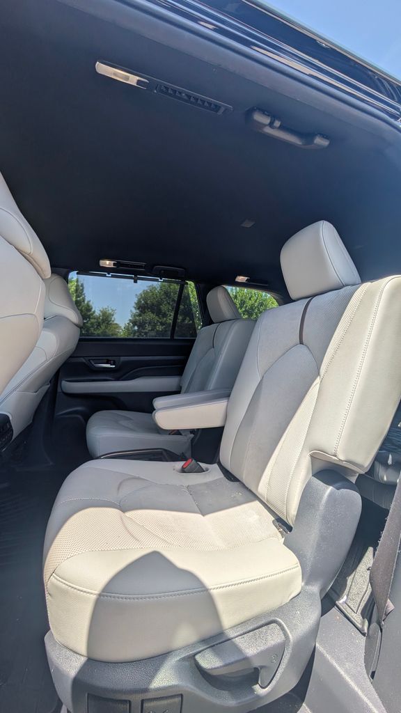 2024 Toyota Grand Highlander Hybrid MAX Limited Black at Gullo Toyota