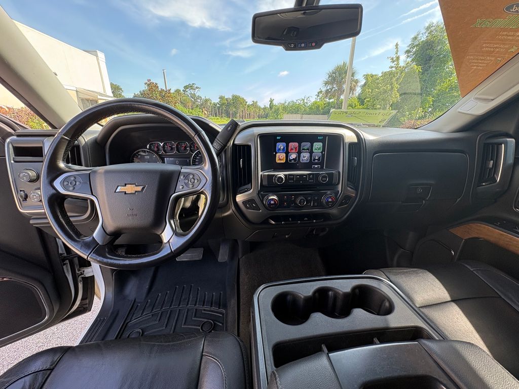 Used 2018 White Chevrolet LTZ image 8