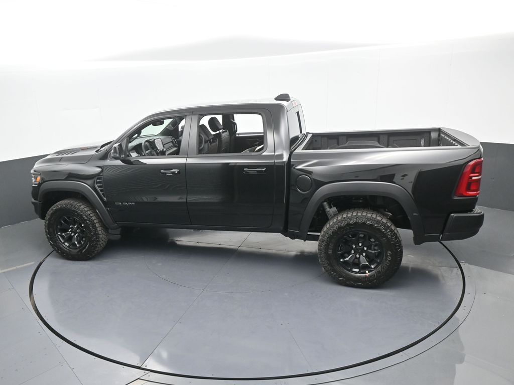 New 2026 Diamond Black Crystal Pearlcoat Ram RHO image 46