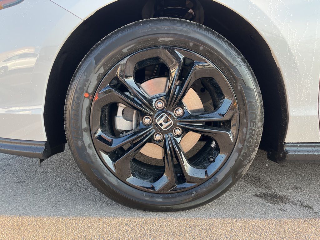 Thumbnail: 2025 Honda Accord - 6