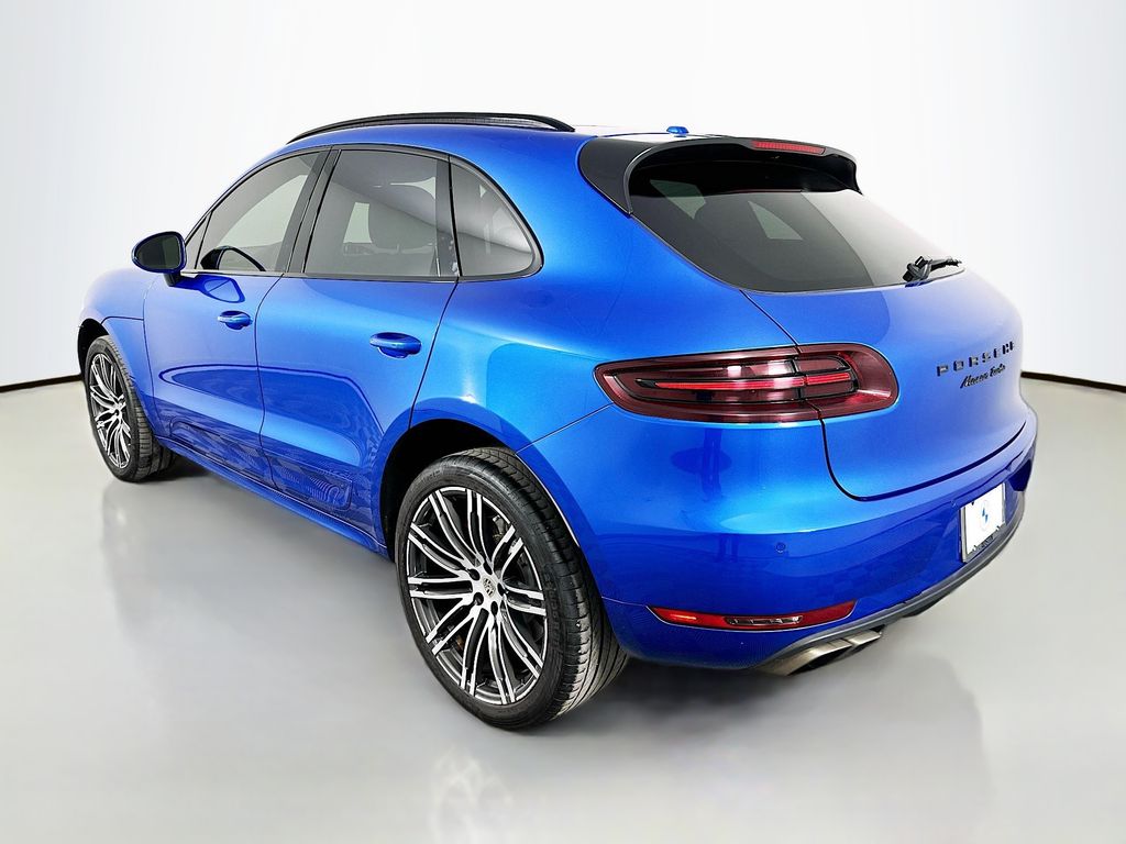 Thumbnail: 2017 Porsche Macan - 7