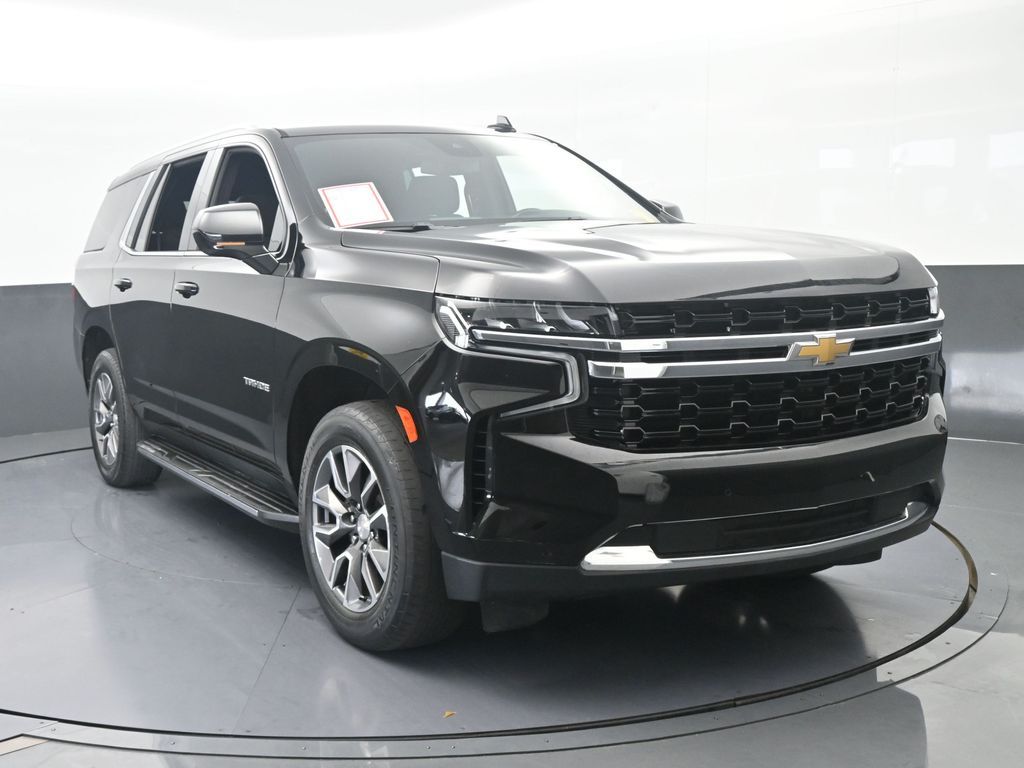 Used 2023 Black Chevrolet LS image 9