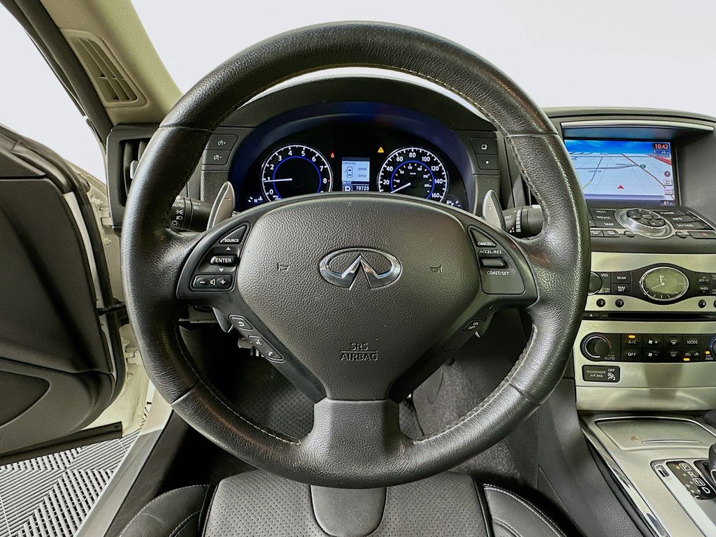 2014 INFINITI Q60 Journey 11