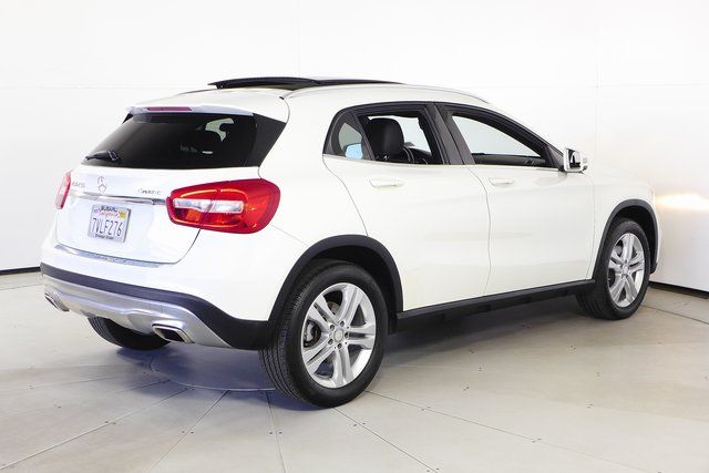 2017 Mercedes-Benz GLA 250 4MATIC 7