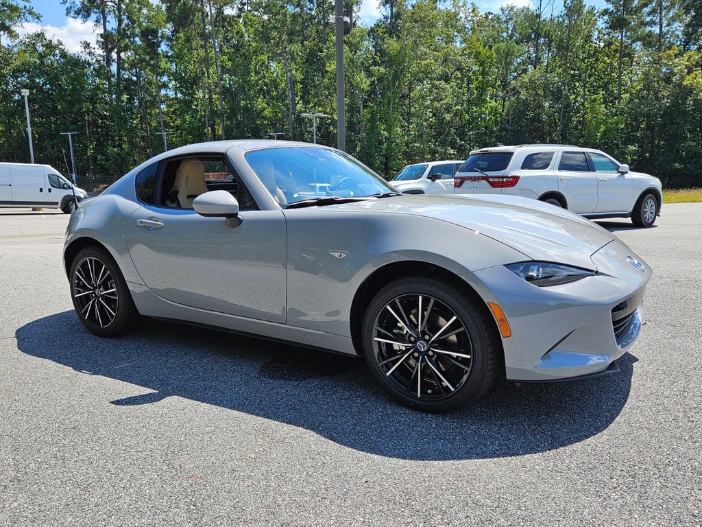 2025 Mazda MX-5 Miata Grand Touring's photo