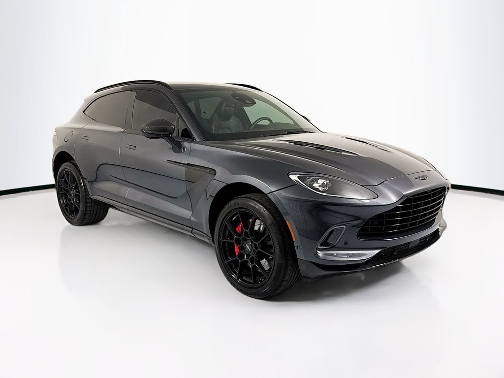 Thumbnail: 2021 Aston Martin DBX - 3
