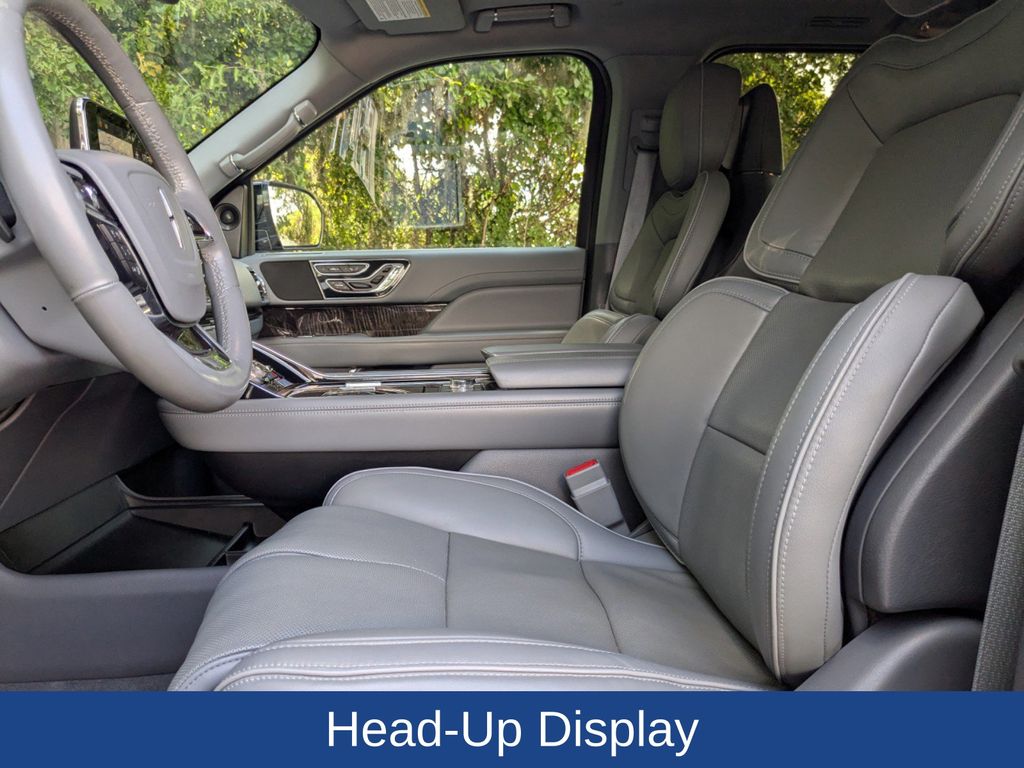 2018 Lincoln Navigator Select
