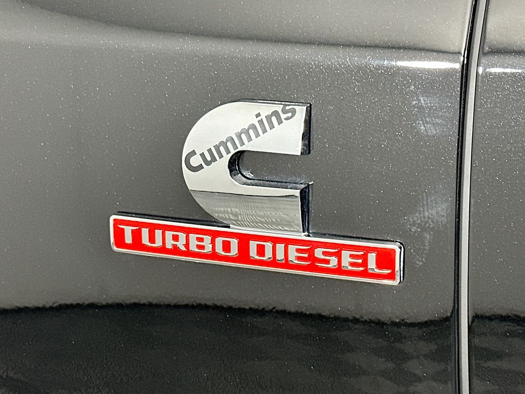 Used 2025 Black Ram Laramie image 29