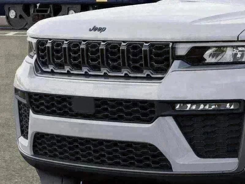 Used 2026 Jeep Grand Cherokee SUV