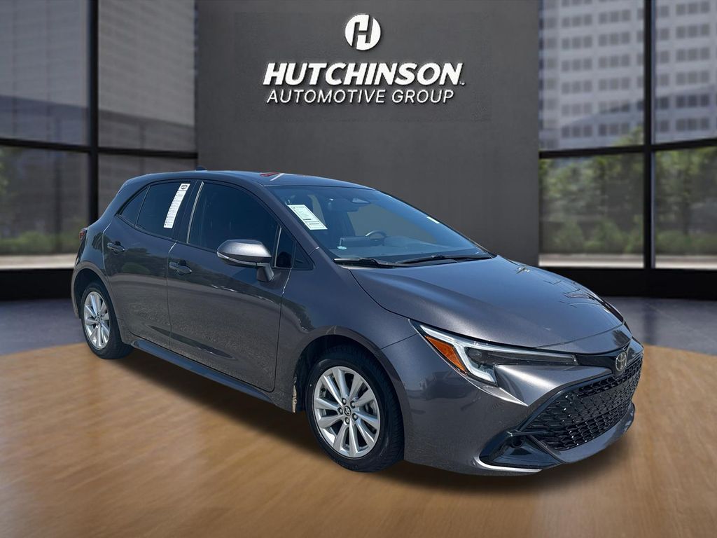 Magnetic Gray Metallic 2024 Toyota Corolla Hatchback SE FWD Hatchback Front-Wheel Drive Continuously Variable Transmission