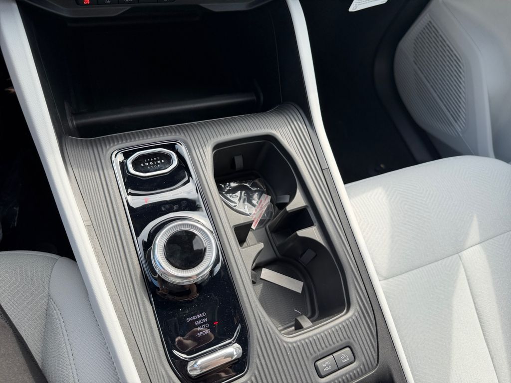 2026 Jeep Cherokee Laredo White at South Hills CDJR