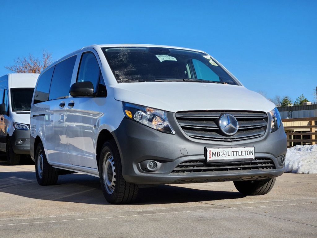 2023 Mercedes-Benz Metris Passenger 3