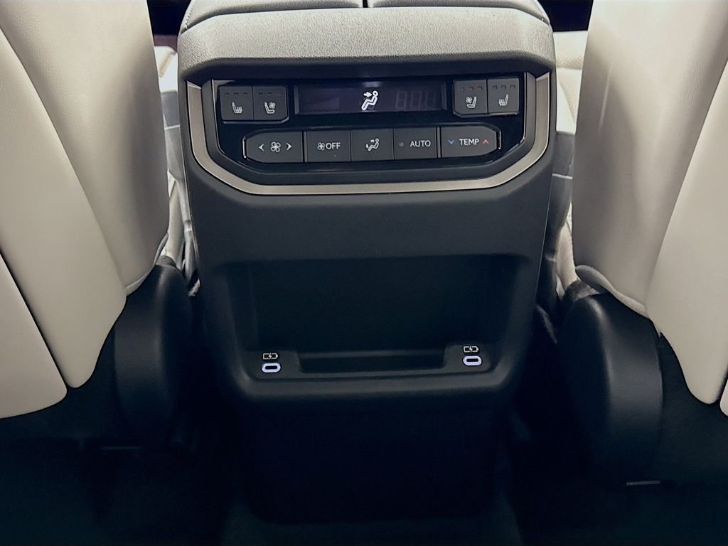 Thumbnail: 2026 Lexus TX - 18