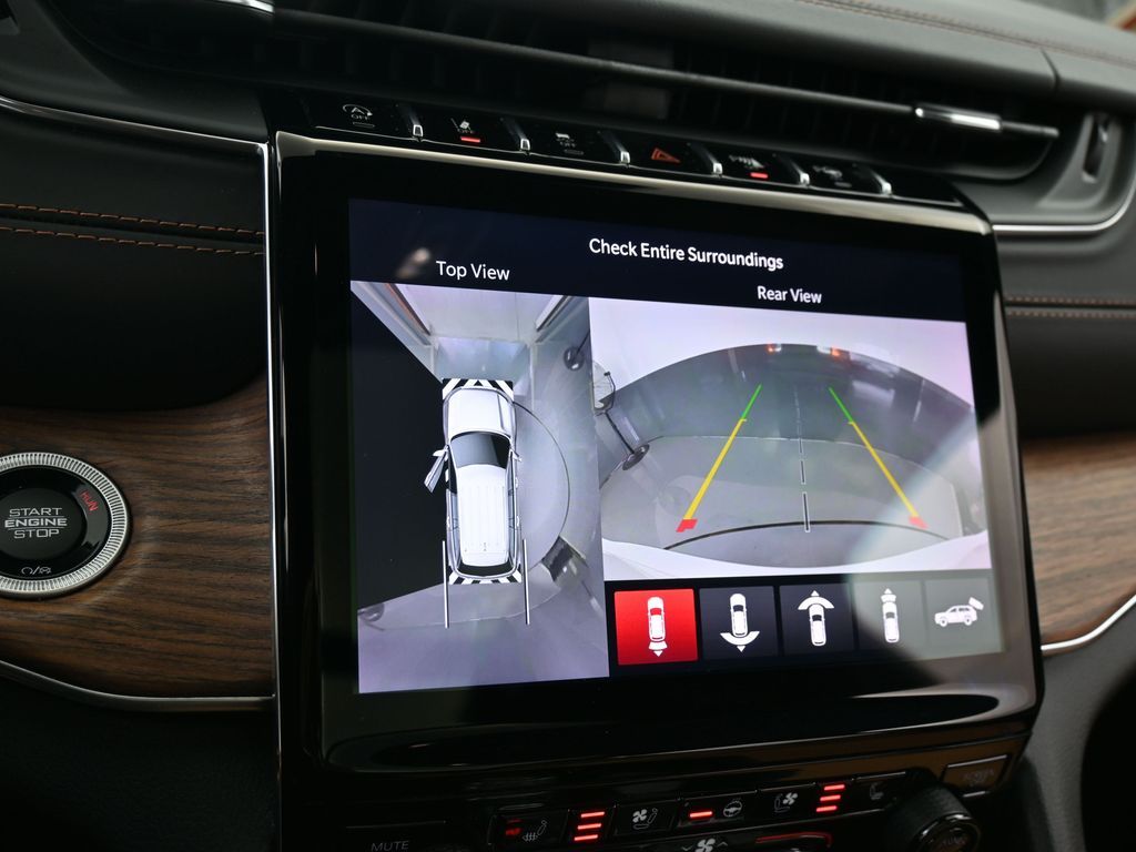 Used 2022 Bright White Clearcoat Jeep Summit image 22