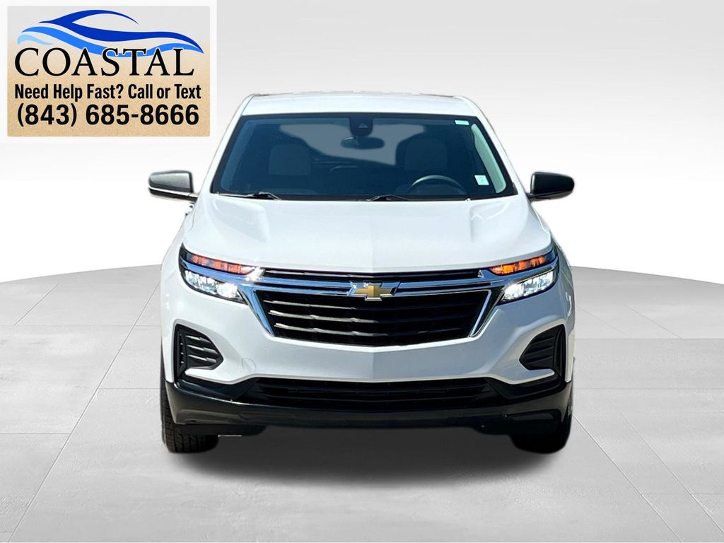 2023 Chevrolet Equinox LS White at Matthews Motors of Wilmington