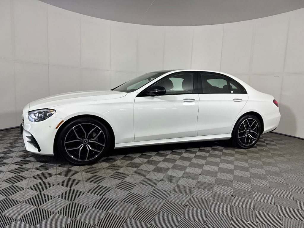 2023 Mercedes-Benz E-Class E350 4MATIC's photo