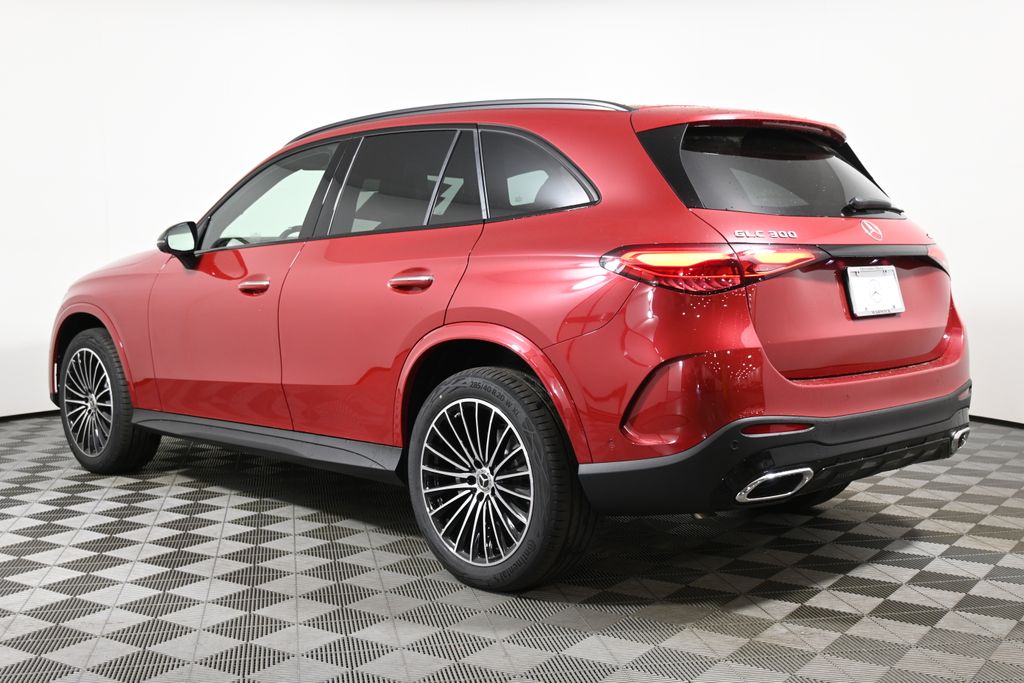 2025 Mercedes-Benz GLC 300 5