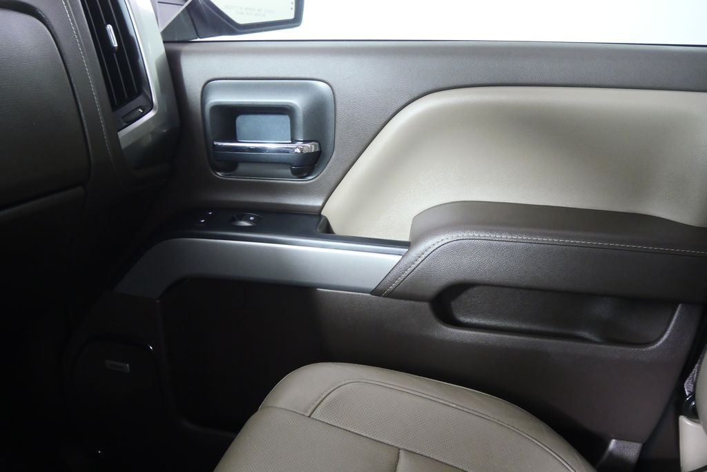 2017 Chevrolet Silverado 1500 LTZ 28