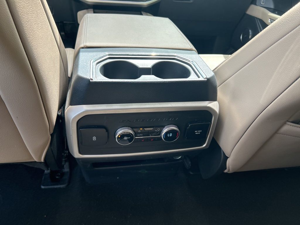 FordExpedition Max22