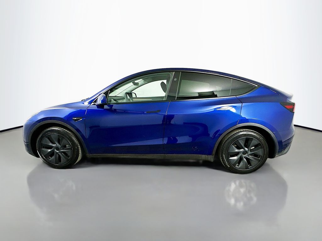 Thumbnail: 2025 Tesla Model Y - 8