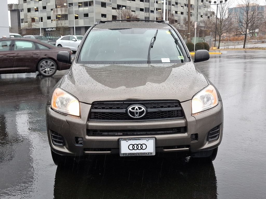 2012 Toyota RAV4 Base 2