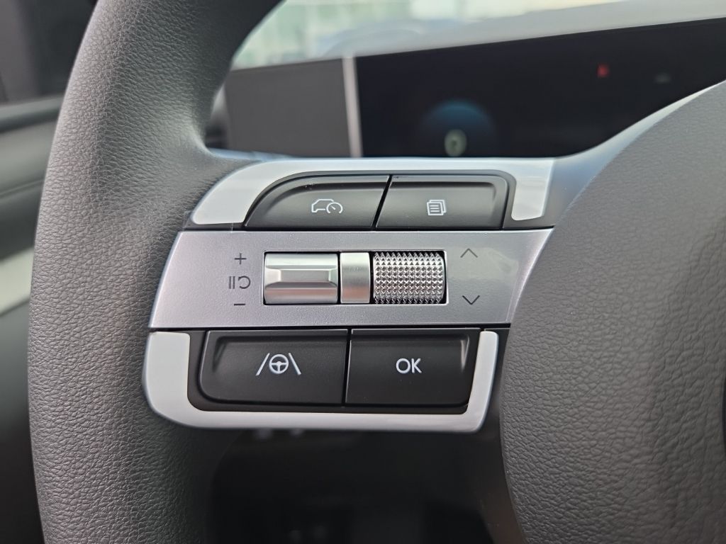 Thumbnail: 2025 Hyundai Santa Cruz - 32