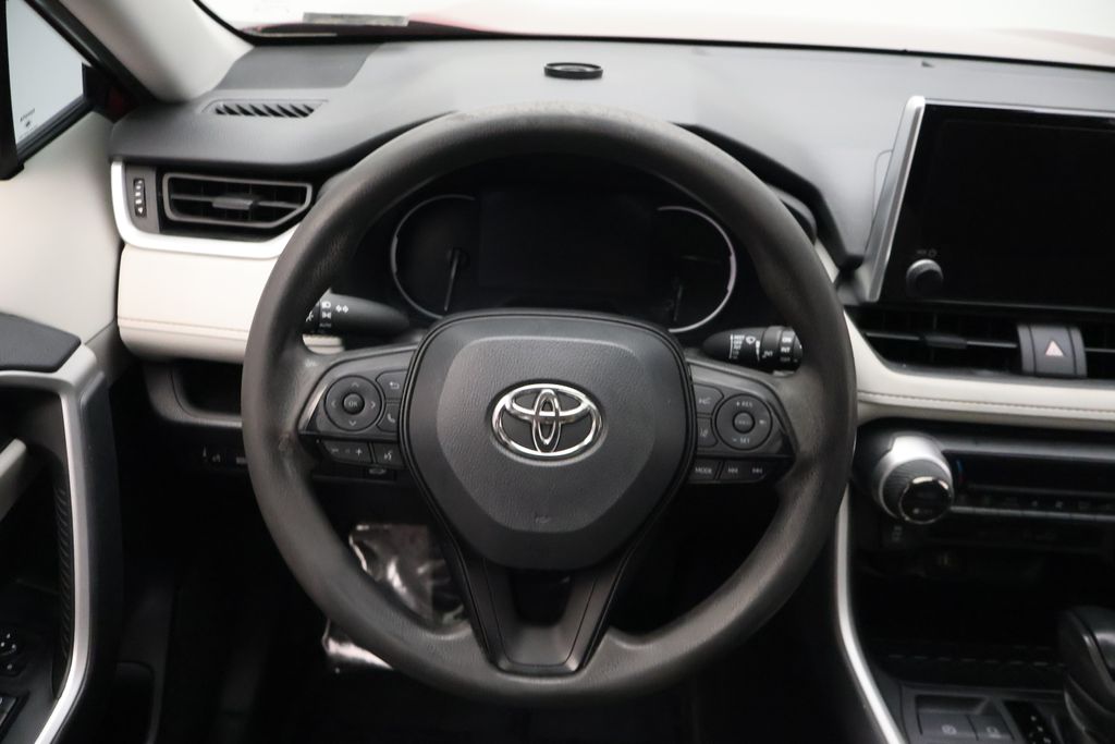Thumbnail: 2024 Toyota RAV4 - 23