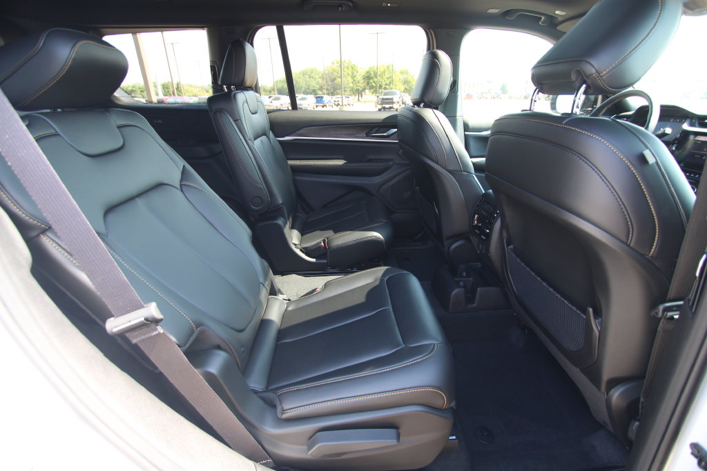 New 2026 Jeep Grand Cherokee L SUV