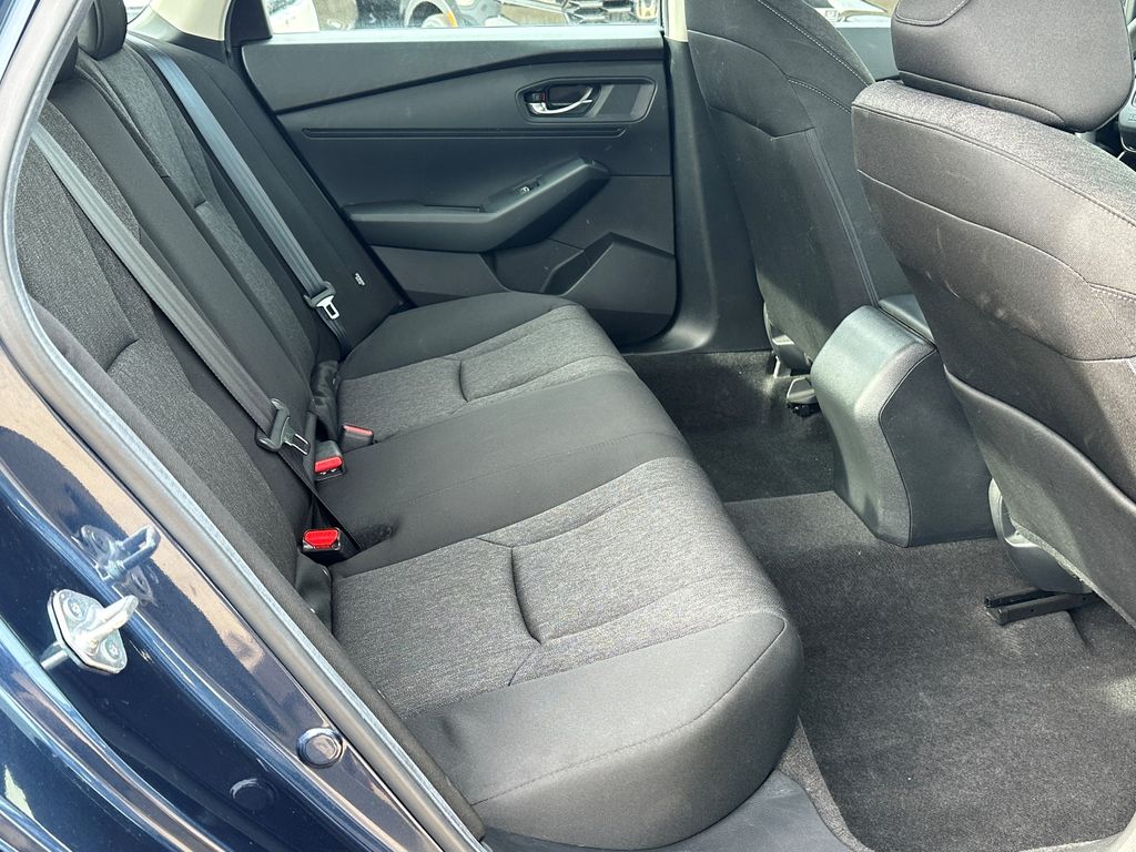 2024 Honda Accord EX - Photo 12