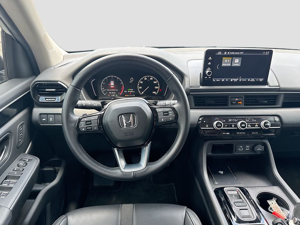 Used 2025 White Honda EX-L image 21