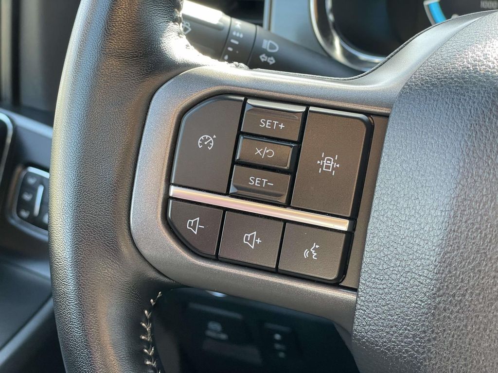 Used 2022 Ford F-150 Lariat 4D SuperCrew