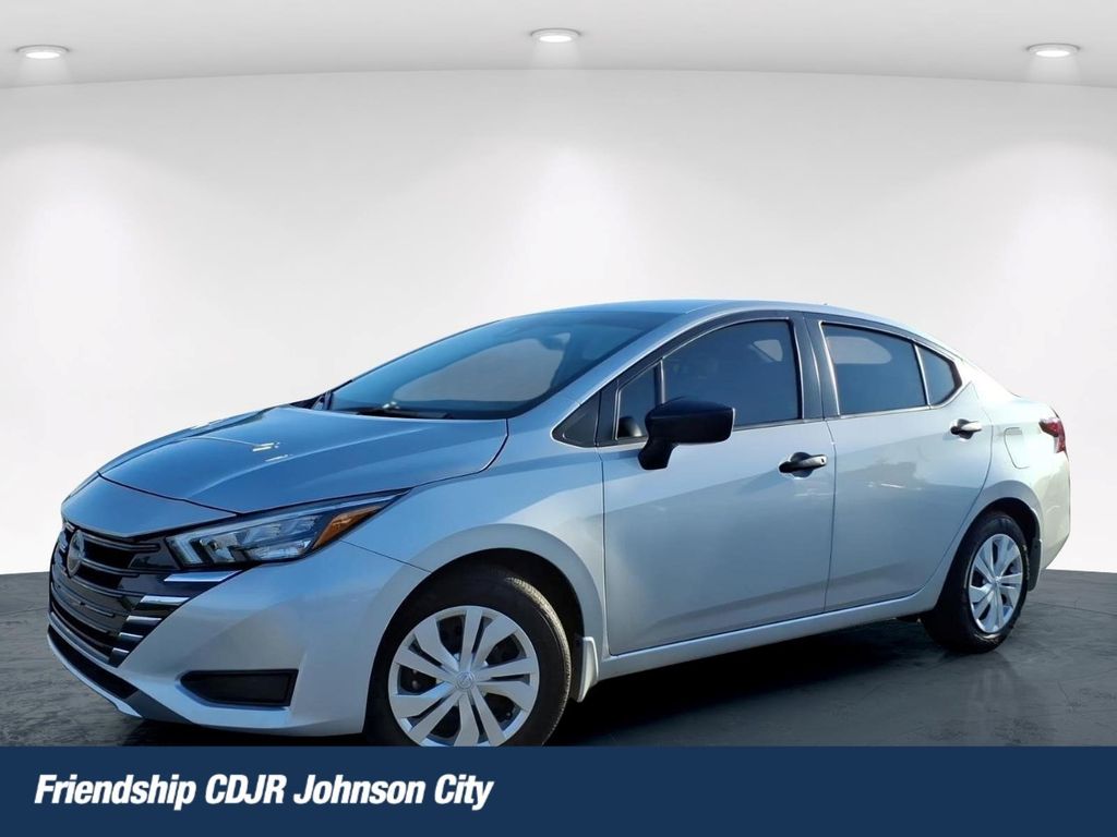Brilliant Silver Metallic 2025 Nissan Versa Sedan Front-Wheel Drive Continuously Variable Transmission