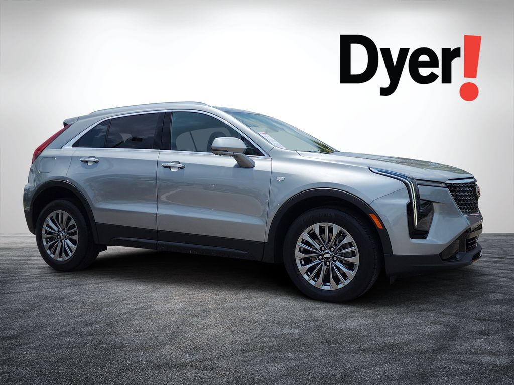 Argent Silver Metallic 2025 Cadillac XT4 SUV / Crossover Front-Wheel Drive 9-Speed Automatic