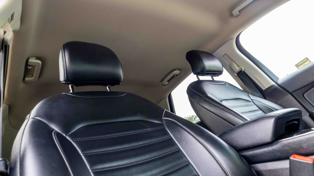 Used 2019 Ford Edge SEL 4D Sport Utility