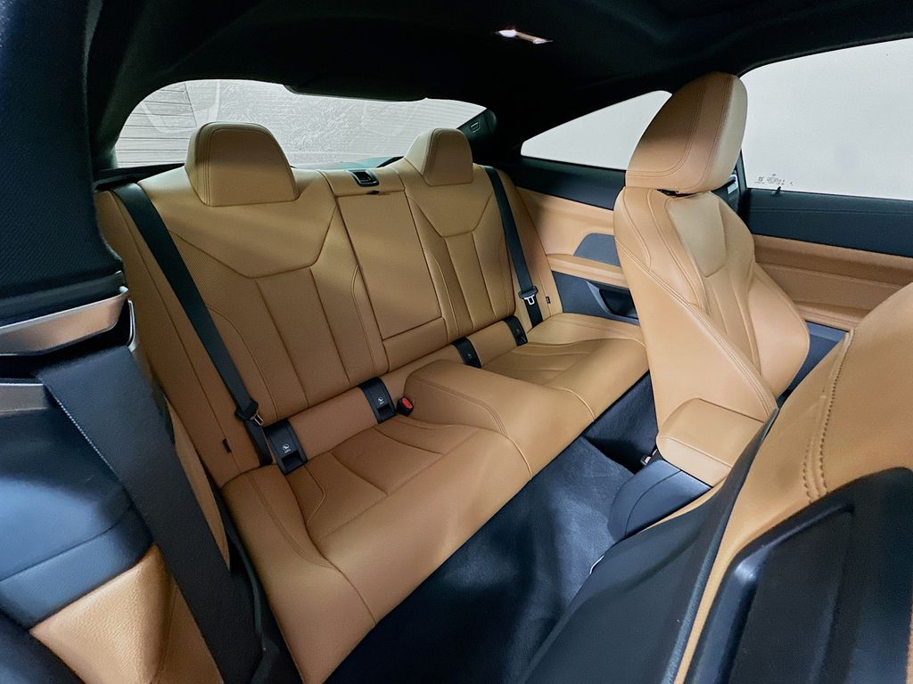 Thumbnail: 2025 BMW 4 Series - 28