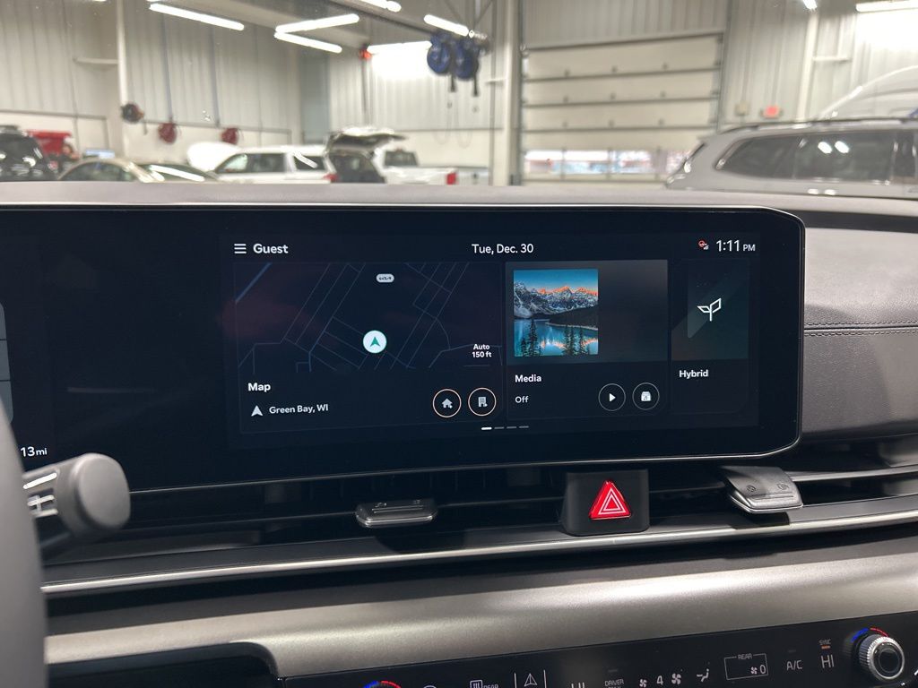 new 2026 Kia Carnival Hybrid car, priced at $1,164,713