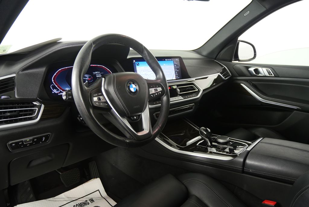 Thumbnail: 2021 BMW X5 - 13