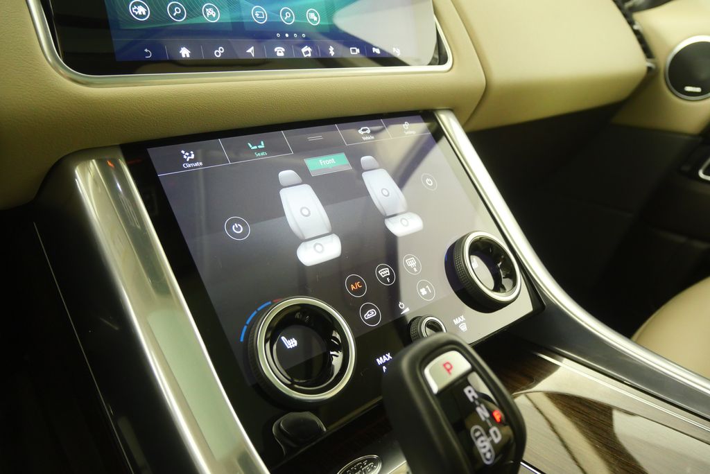 Thumbnail: 2022 Land Rover Range Rover Sport - 27